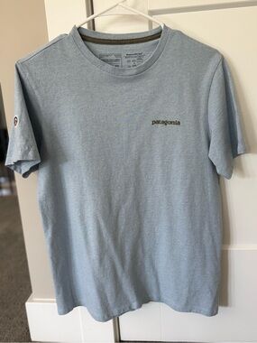 Patagonia Responsibili-TEE shirt Men’s XS